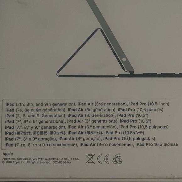 iPad Smart Keyboard - Picture 3 of 5